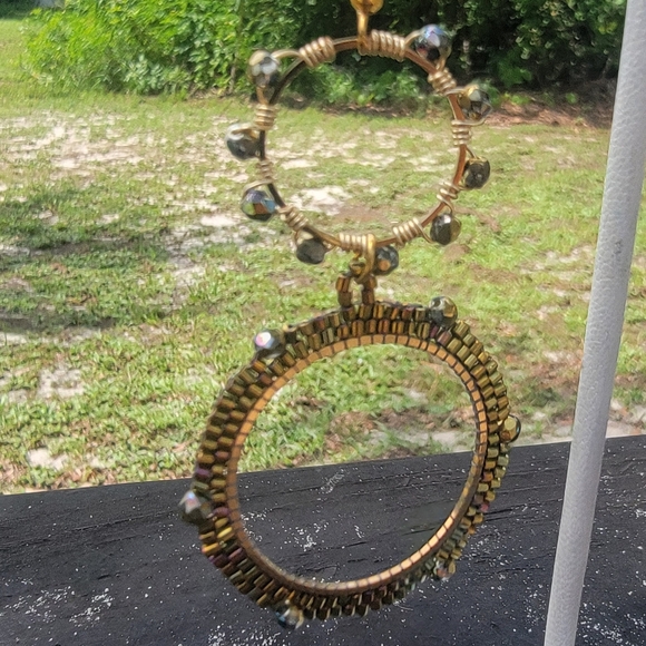 #2 HAND CRAFTED Earrings handcrafted handmade beaded hoop gold statement classic - Picture 3 of 8